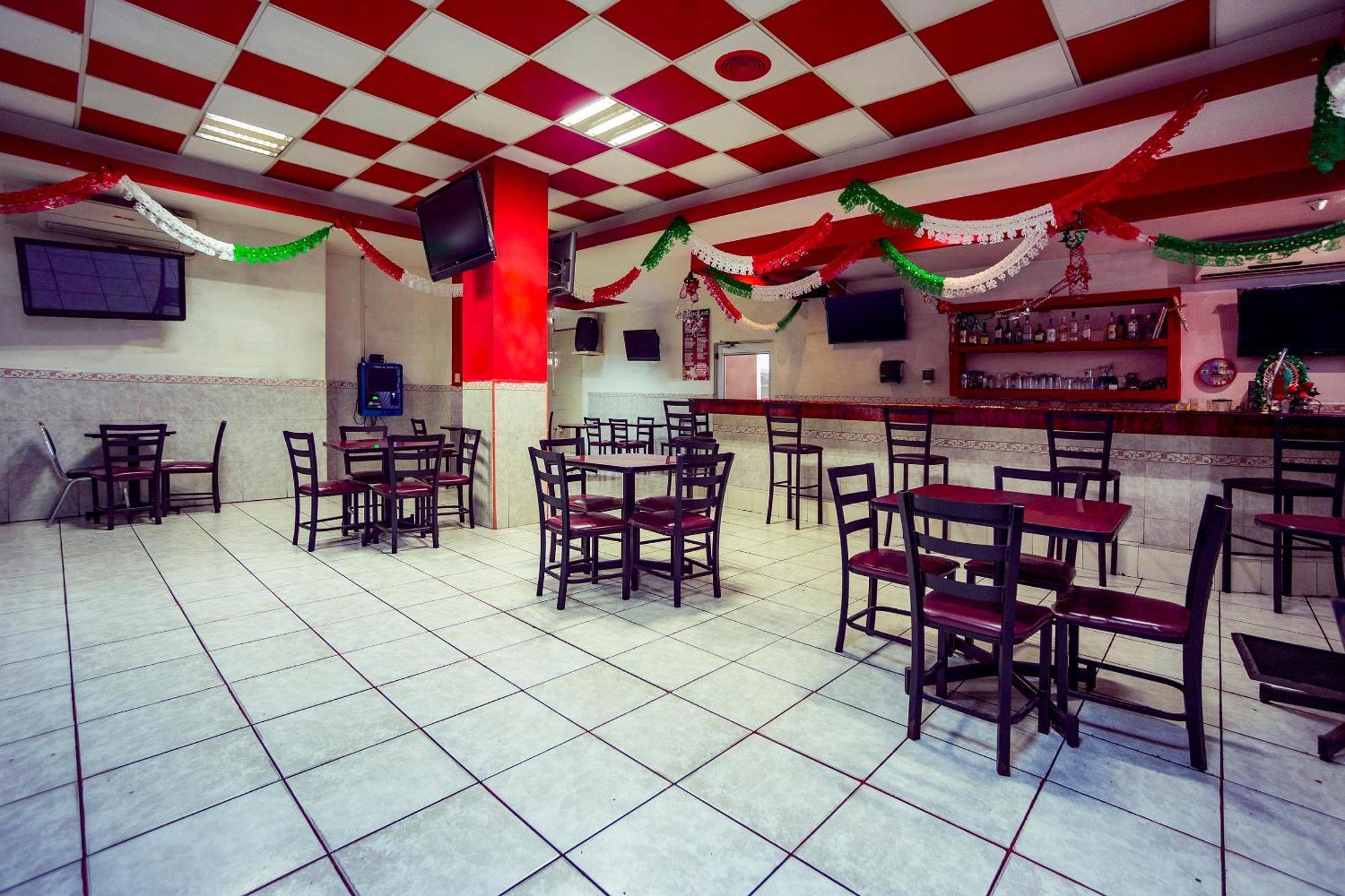 Capital O Hotel Diro, Monterrey Eksteriør bilde